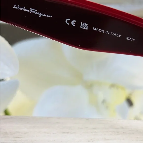 Salvatore Ferragamo Deep Red Cat-Eye Sunglasses - Picture 5 of 7